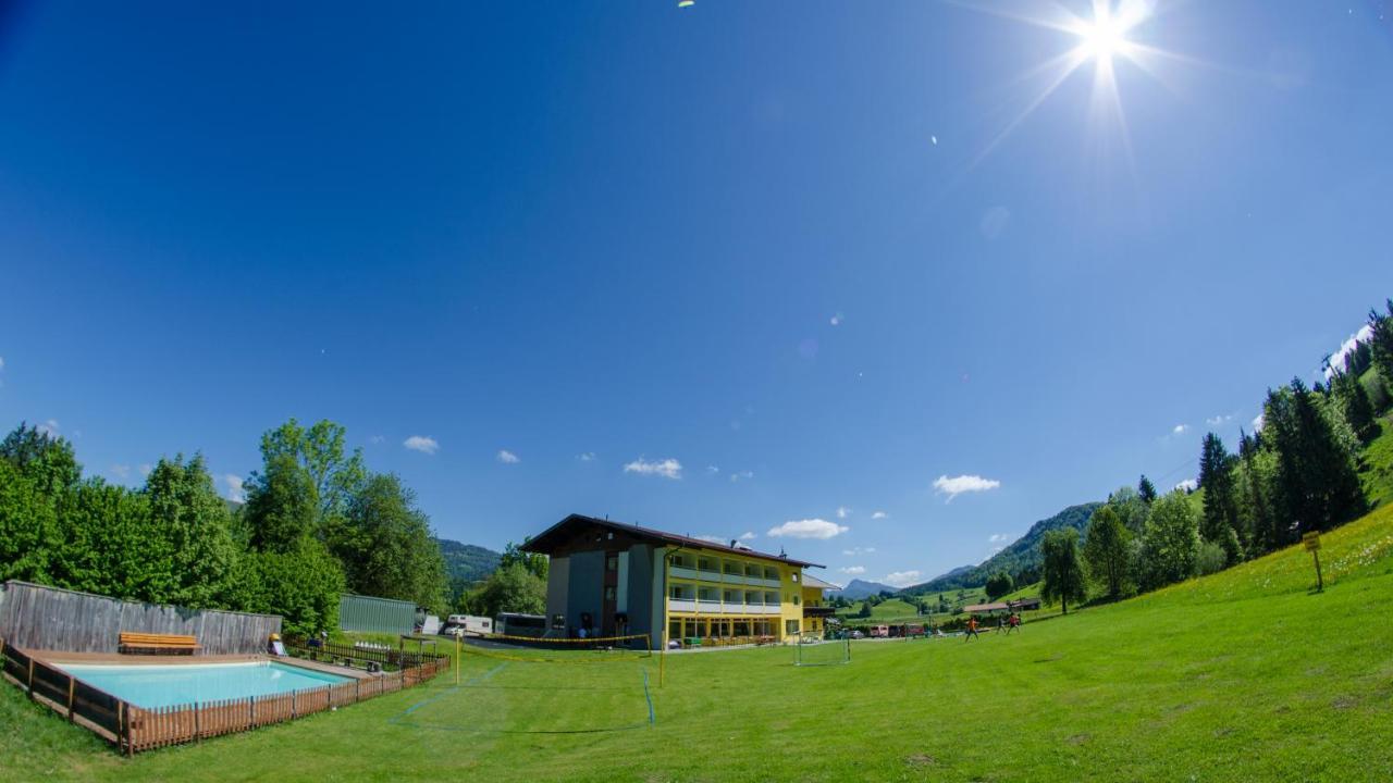 Sportgaestehaus Unterberg Kossen Bagian luar foto